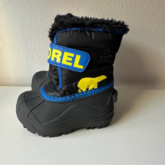 Mids Sorel size 7 snow boots - Picture 2 of 5